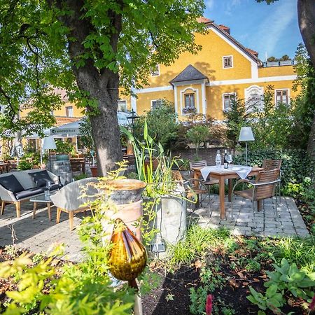 Donauwirt - Hotel Garni Вайсенкирхен ин дер Вахау Екстериор снимка