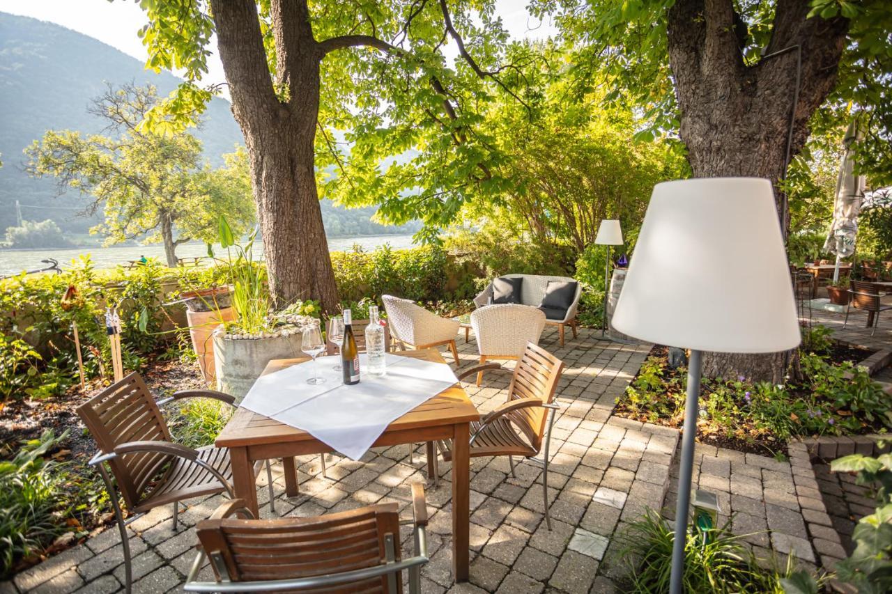 Donauwirt - Hotel Garni Вайсенкирхен ин дер Вахау Екстериор снимка